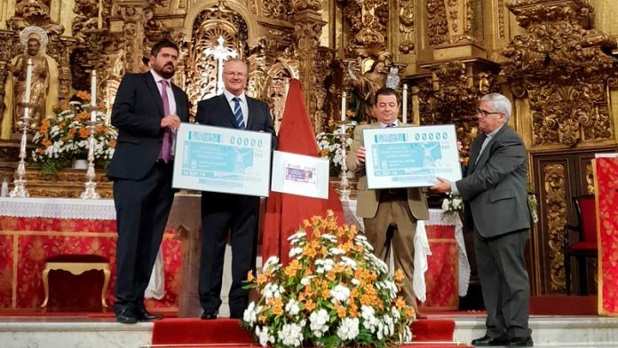 Cupón de la ONCE dedicado a Fuente del Maestre