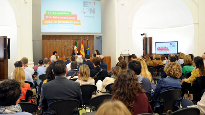 Cermi Extremadura y Red EAPN contra la pobreza