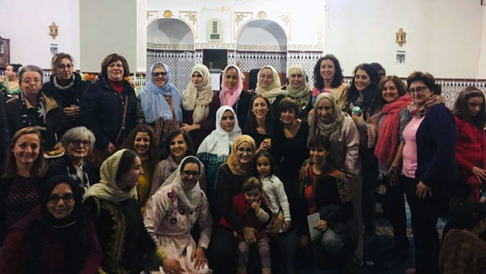 Mujeres musulmanas organizan una jornada de convivencia con sus vecinas placentinas