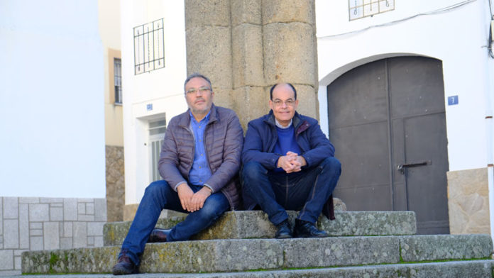 José Antonio Ramos y Óscar de San Macario presentan el libro 'Por tierras de La Cumbre'