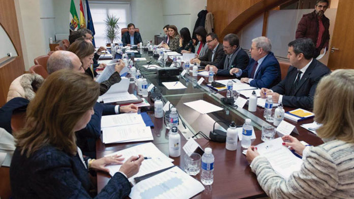 El Patronato de la Fundación Yuste aprueba su plan de actuación para 2019. Grada 130 El Patronato de la Fundación Yuste aprueba su plan de actuación para 2019. Grada 130