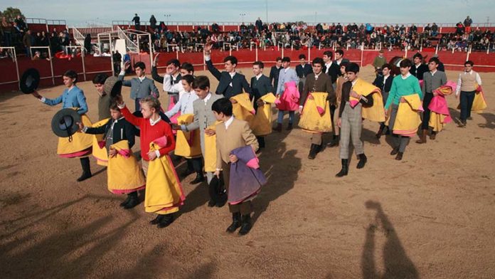 La Diputación de Badajoz abre el plazo de inscripción de la Escuela Taurina