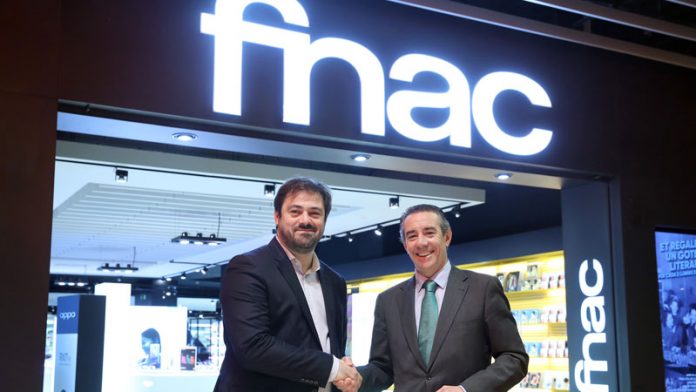 CaixaBank firma un acuerdo de cooperación financiera con Fnac