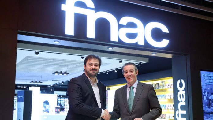 CaixaBank firma un acuerdo de cooperación financiera con Fnac