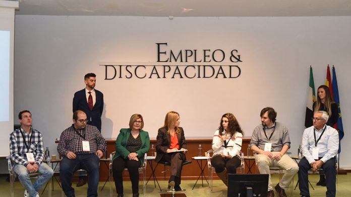 La Diputación de Cáceres ha organizado la jornada ‘Discapacidad y empleo’