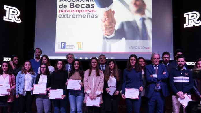 Acto de clausura y bienvenida del Programa de becas para empresas extremeñas de Fundación CB