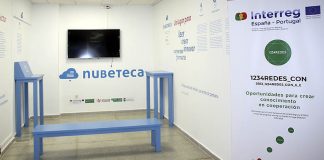 Puebla de la Calzada inaugura su 'Espacio Nubeteca' en la biblioteca municipal