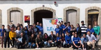 Escuela de Invierno del Consejo de la Juventud. Grada 133