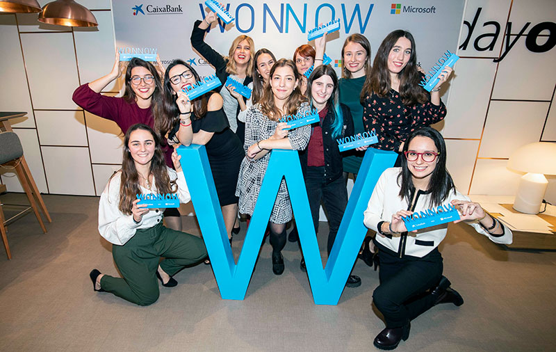 CaixaBank y Microsoft Ibérica reconocerán con los premios 'Wonnow' a las mejores alumnas de grados universitarios técnicos