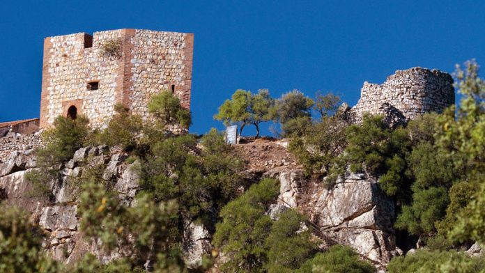 El castillo de Monfragüe. Grada 135. Historia