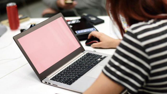 La Consejería de Educación y Empleo convoca ayudas para trabajadores autónomos. Grada 135. Sexpe