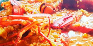 Arroz con bogavante caldoso