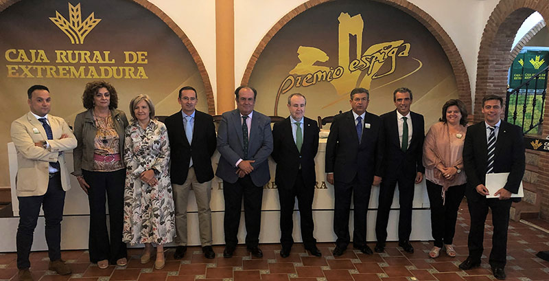 Caja Rural de Extremadura presenta el balance de 2018 y renueva sus cargos de dirección