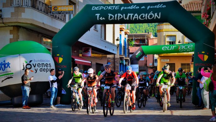 20190617_btt_pinofranqueado El cicloturismo congrega en las Hurdes a aficionados de toda Extremadura y de otros puntos de España
