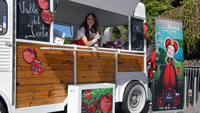 La Picota del Jerte desarrolla una campaña promocional en Madrid