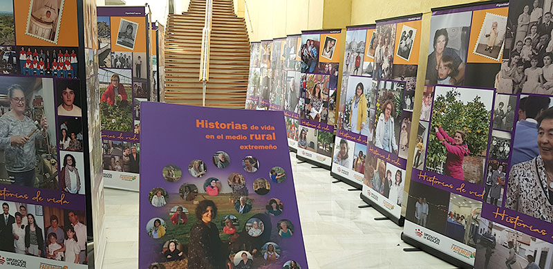 La Federación de Asociaciones de Mujeres Rurales edita el libro 'Historias de la vida en el medio rural extremeño'