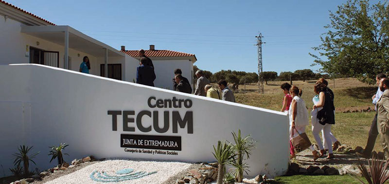 Casar de Cáceres cuenta con un centro pionero para menores migrantes sin referente familiar. Grada 136. Primera Fila