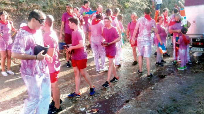 La batalla del vino de Haro. Grada 136. Viajes