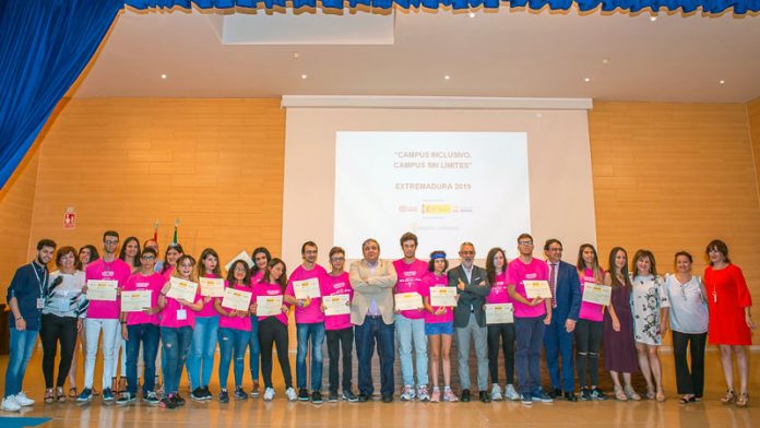 Concluye el campus inclusivo de las fundaciones ONCE y Repsol en la Universidad de Extremadura