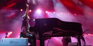 Pablo López y la mejor música de los 90 llenan de público el Alcazaba Festival 2019 de Badajoz