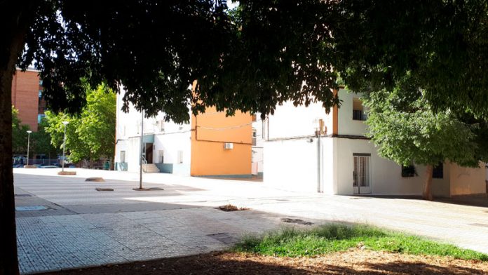 Los edificios del grupo Santa Teresa de Badajoz podrán contar con ascensores exteriores