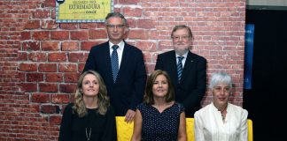 La ONCE entrega sus Premios Solidarios en Extremadura en el teatro López de Ayala de Badajoz