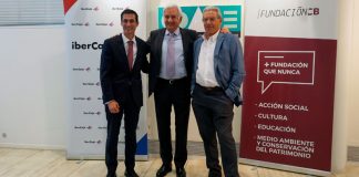 Fundación CB e Ibercaja firman un convenio con el Colegio de Arquitectos de Extremadura