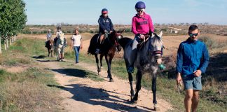 La iniciativa 'Aventura ecuestre' promueve el deporte y el ocio para personas con discapacidad