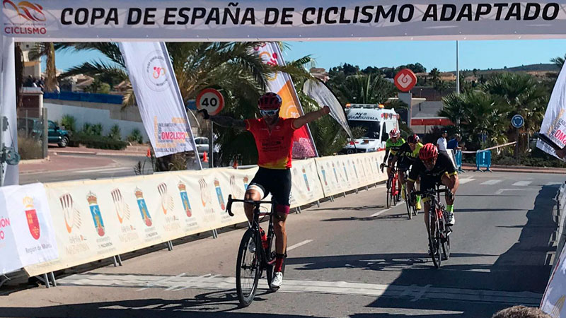 Rubén Tanco revalida su título como campeón de la Copa de España de ciclismo adaptado