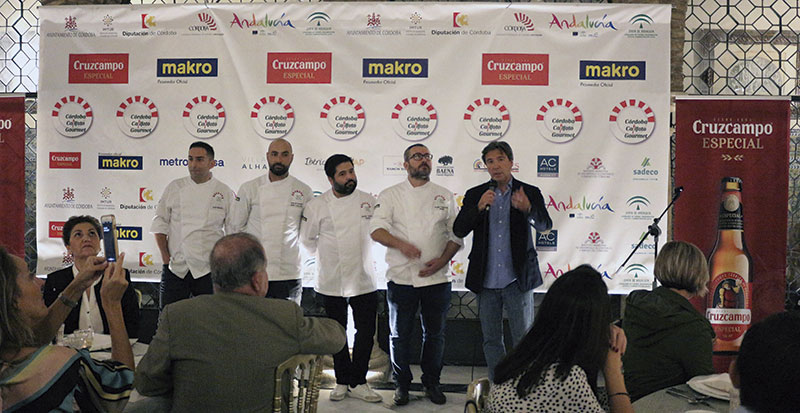 Algunos de los cocineros participantes en el 'Córdoba Califato Gourmet'
