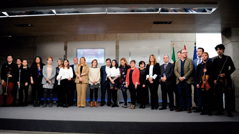 La Asamblea de Extremadura reclama unidad para acabar con la violencia contra las mujeres. Grada 140