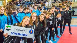 La selección extremeña de karate brilla en el Campeonato de España cadete, junior y sub21