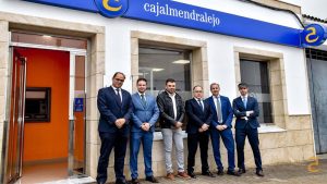 Cajalmendralejo abre una nueva oficina en Montemolín