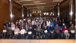Fundación ONCE becará a tres universitarios con discapacidad en Extremadura