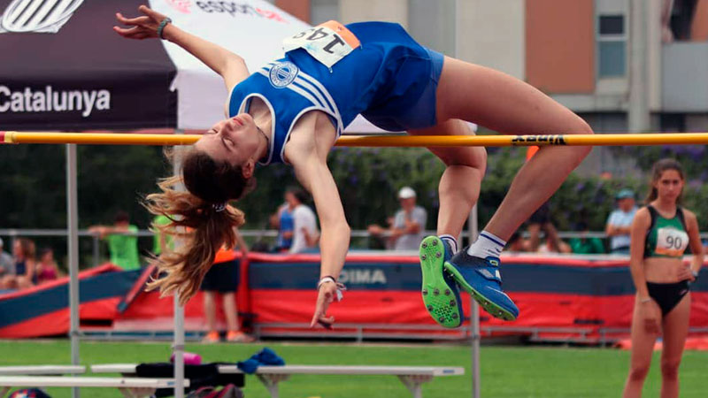 La saltadora Marta Pérez ficha por el Club Atletismo Perceiana