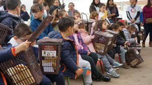 El Colegio Rural Agrupado 'La Espiga' de El Torviscal pone en marcha una pionera iniciativa de compostaje escolar