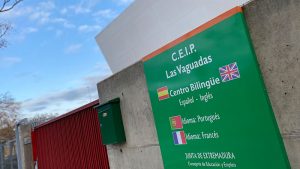 El colegio Las Vaguadas de Badajoz conmemora el Día de la paz