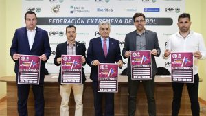 El instituto Zurbarán de Badajoz organiza sus III Jornadas de Fútbol, con la colaboración de la Federación Extremeña
