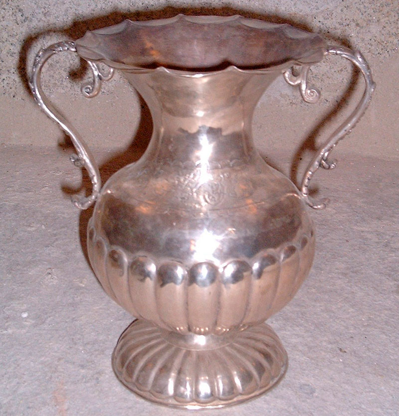 Jarra complemento de los lavatorios. Foto: Cedida