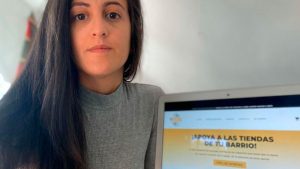 Bea Serrano y Alba Muñoz ponen en marcha la web de apoyo al comercio local de Badajoz 'De vecino a vecino'