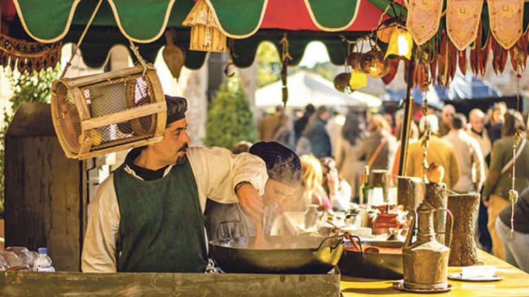 El Ayuntamiento de Cáceres cancela el 'Mercado medieval de las tres culturas' de este año