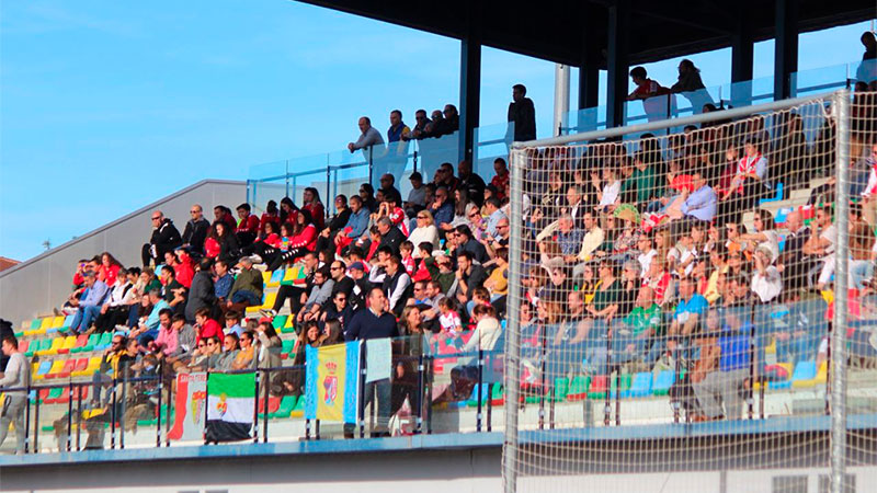 La liga comenzará para el Civitas Santa Teresa Badajoz con público en El Vivero