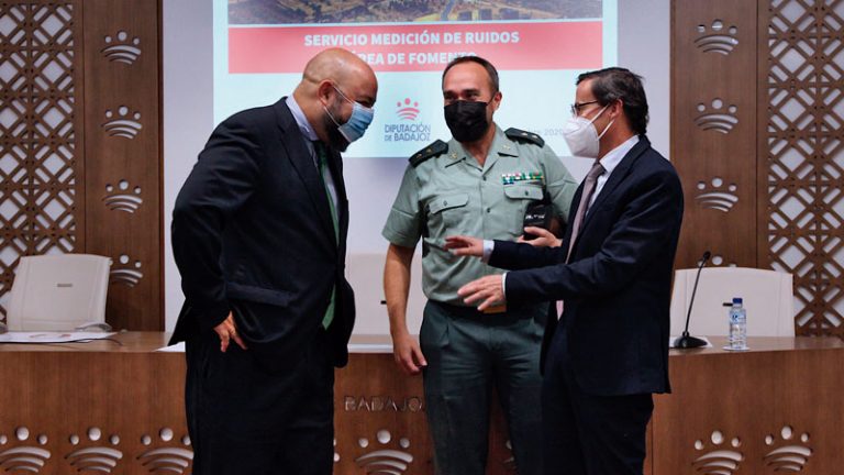 La Diputación de Badajoz ofrece a los ayuntamientos un servicio de medición de contaminación acústica. Grada 149