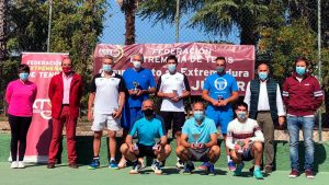 El campeonato de tenis de Extremadura de veteranos celebra dos de sus finales