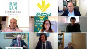 Caja Rural de Extremadura renueva su colaboración con la Fundación Primera Fila y el sector equino extremeño