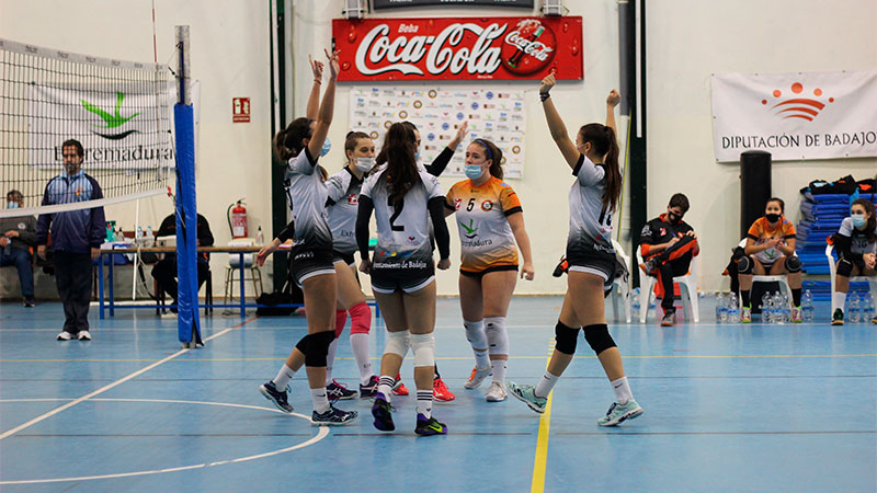 Las chicas del CD Badajoz Extremadura Voleibol ya conocen el calendario de la segunda fase de la liga regular