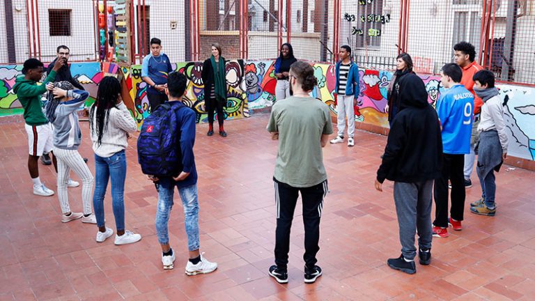 La Caixa colabora con un proyecto cacereño sobre convivencia intercultural y cohesión social