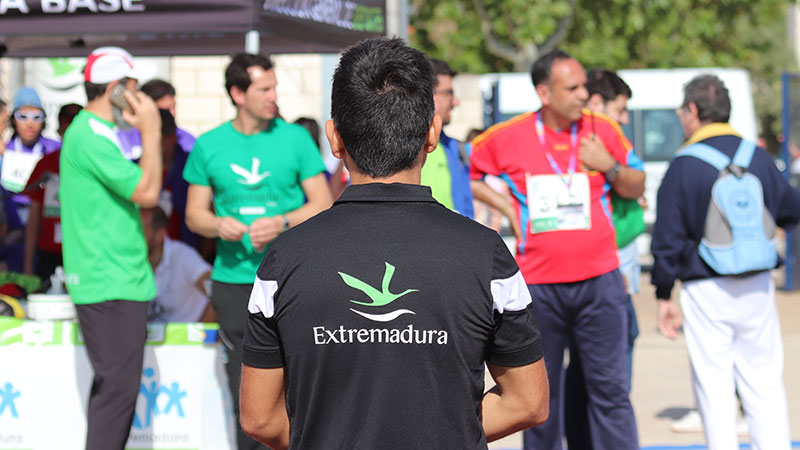 La Dirección General de Deportes de la Junta de Extremadura formará a entrenadores de nivel I y II