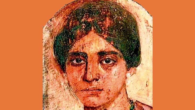 El primer libro de turismo espiritual es de una mujer romana. Grada 153. Jaime Ruiz Peña