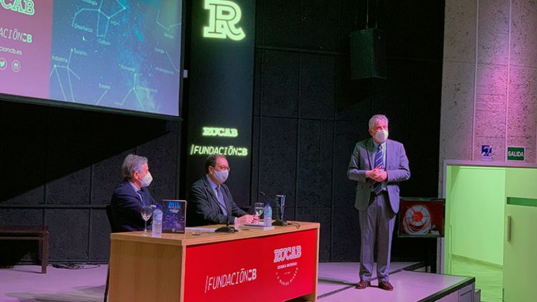 La Rucab acoge la presentación del libro ‘Mil propuestas para la Extremadura del futuro’